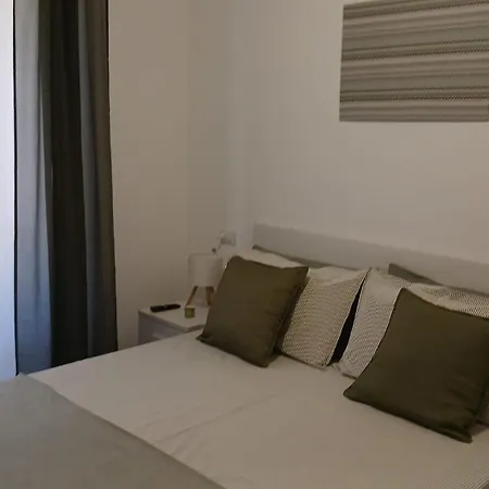 דירה View 4 *